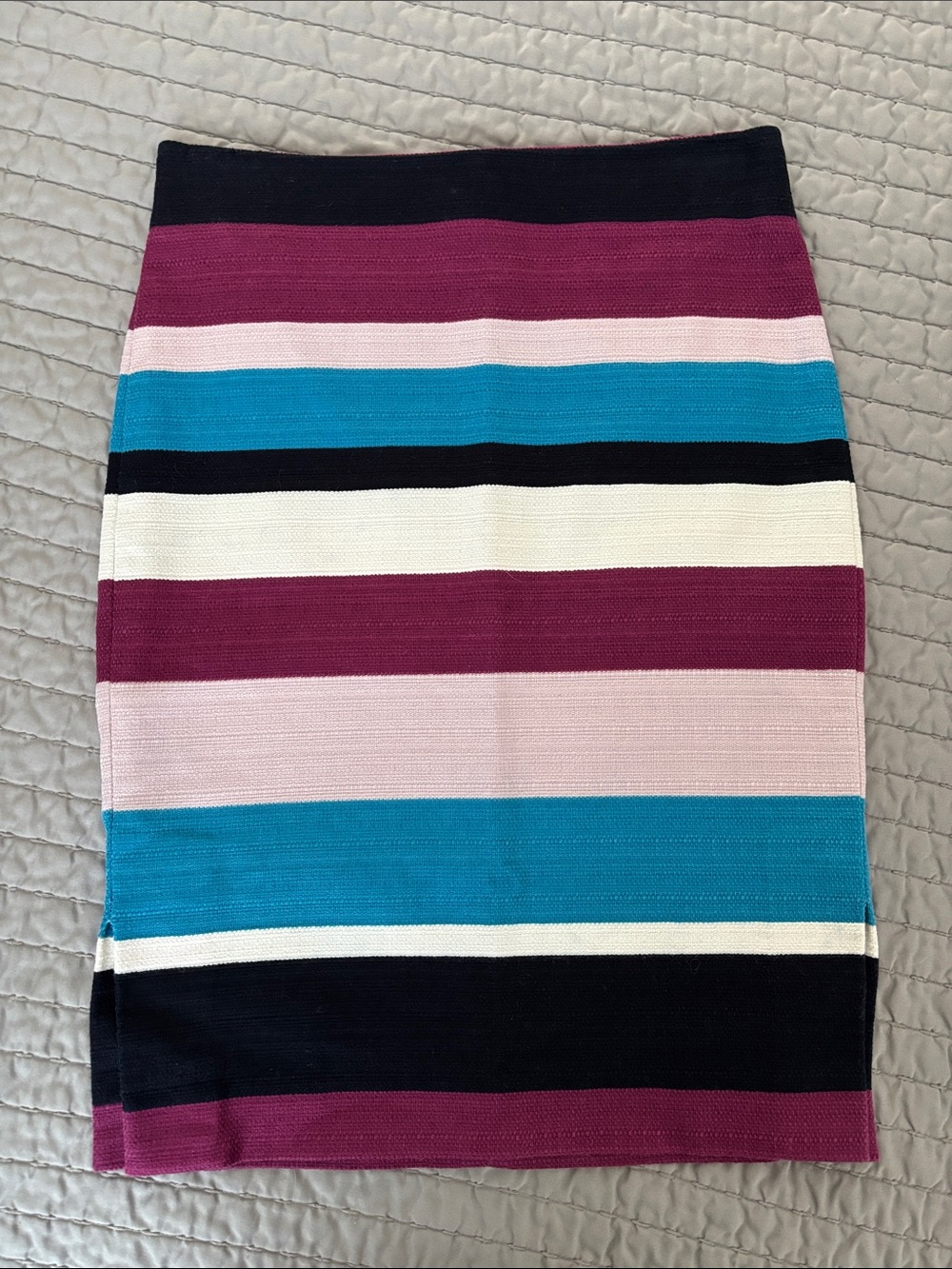 LOFT Outlet Striped Pencil Skirt, 00P, EUC